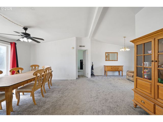 25017 DUNHAM Ave, Veneta, OR 97487