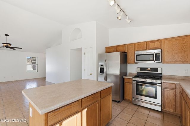 39642 S Old Arena Drive, Saddlebrooke, AZ 85739