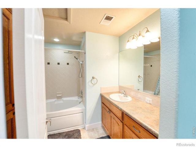 5775 W 29th Street 1112, Greeley, CO 80634