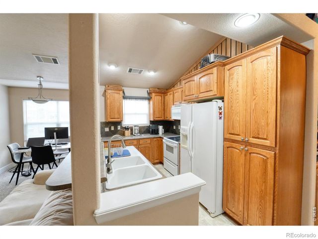 5775 W 29th Street 1112, Greeley, CO 80634