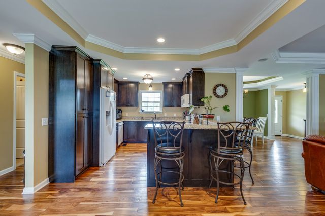234 Glenn Springs Rd, Lawrenceburg, TN 38464