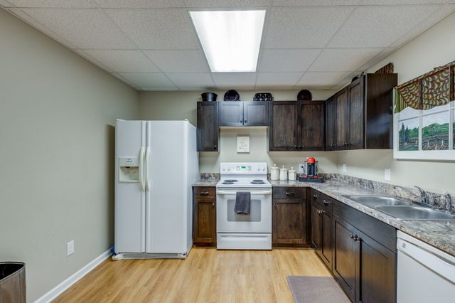 234 Glenn Springs Rd, Lawrenceburg, TN 38464