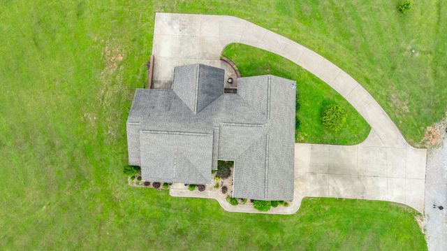 234 Glenn Springs Rd, Lawrenceburg, TN 38464