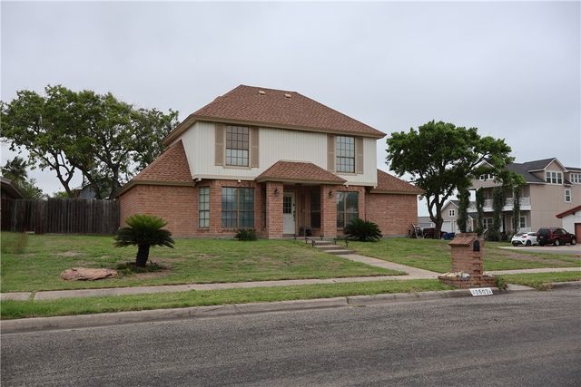 1502 Crestview Dr, Portland, TX 78374