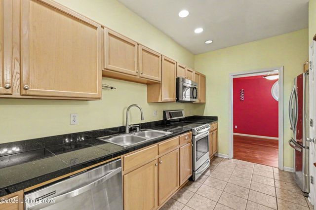 10502 Vining Pl 201, Louisville, KY 40241