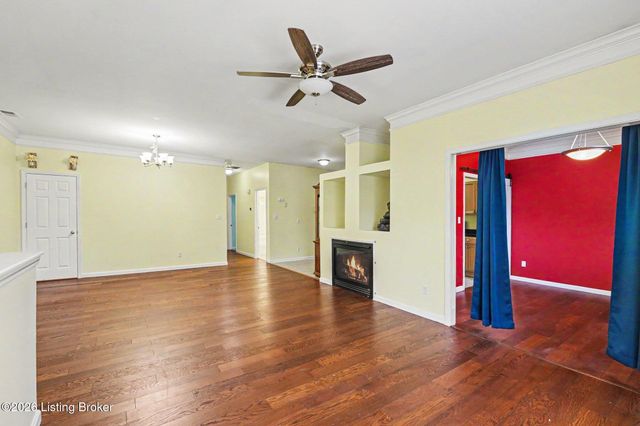 10502 Vining Pl 201, Louisville, KY 40241