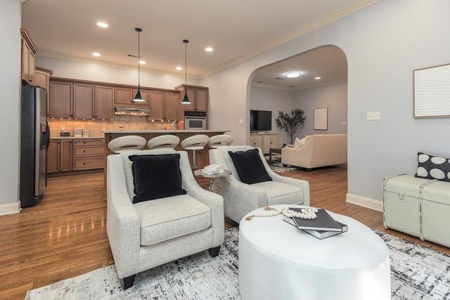 520 RIENZI DR, Memphis, TN 38103