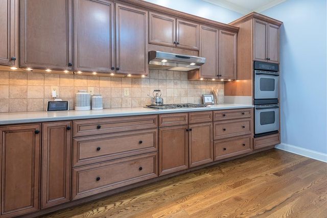 520 RIENZI DR, Memphis, TN 38103