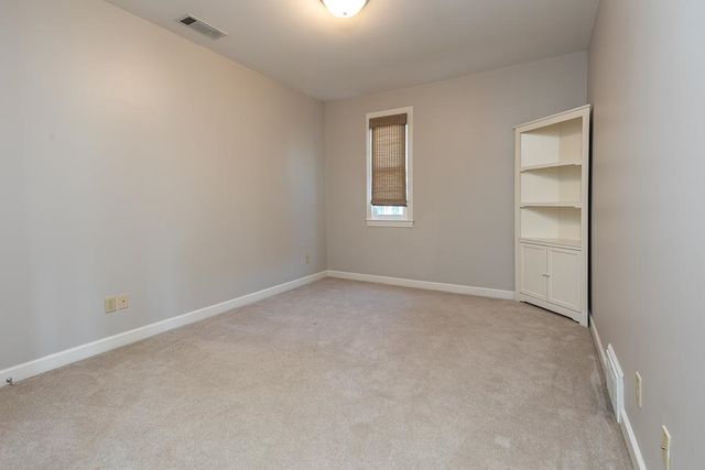 520 RIENZI DR, Memphis, TN 38103