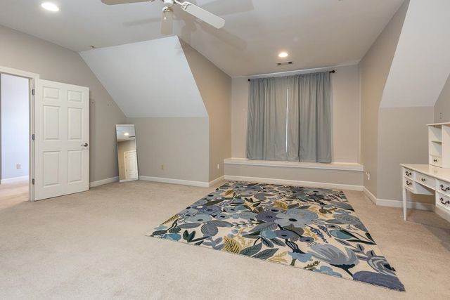 520 RIENZI DR, Memphis, TN 38103