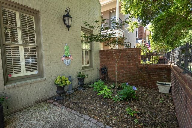 520 RIENZI DR, Memphis, TN 38103