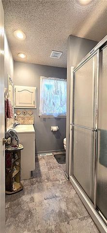 18 Brookside Drive, Paola, KS 66071