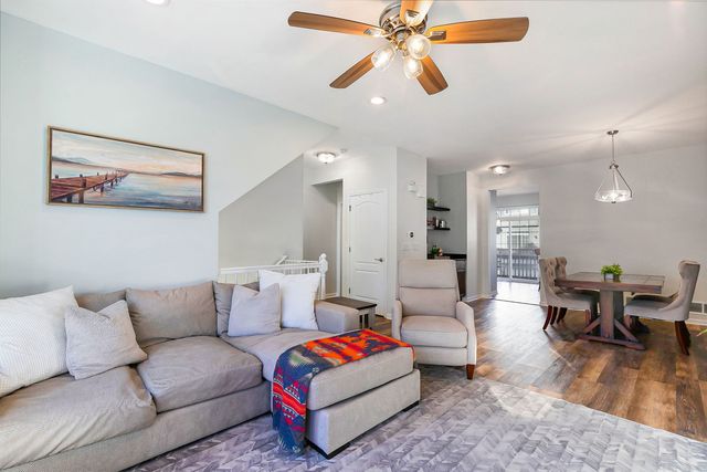 1548 Station Park Drive, Grayslake, IL 60030