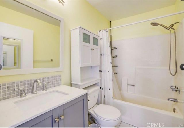 9920 Jordan Avenue 7, Chatsworth, CA 91311