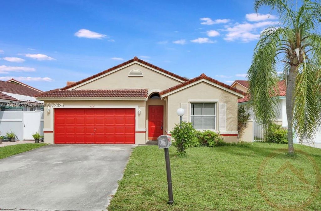 19030 NW 54th Ave, Miami Gardens, FL 33055