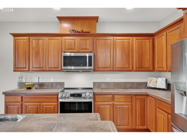 15940 Sw SNOWY OWL Ln, Beaverton, OR 97007