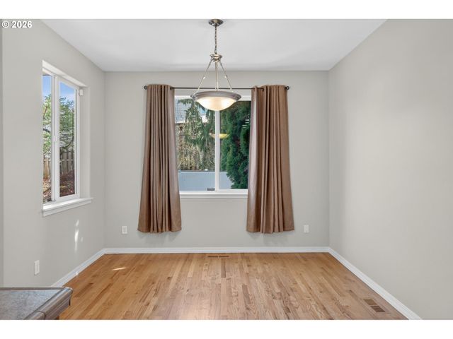 15940 Sw SNOWY OWL Ln, Beaverton, OR 97007