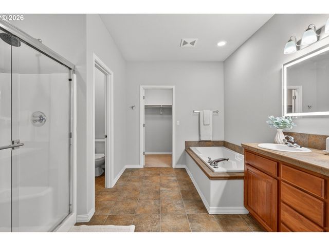 15940 Sw SNOWY OWL Ln, Beaverton, OR 97007