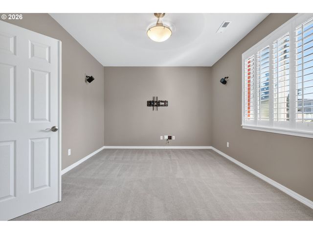 15940 Sw SNOWY OWL Ln, Beaverton, OR 97007