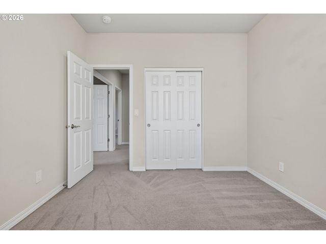 15940 Sw SNOWY OWL Ln, Beaverton, OR 97007