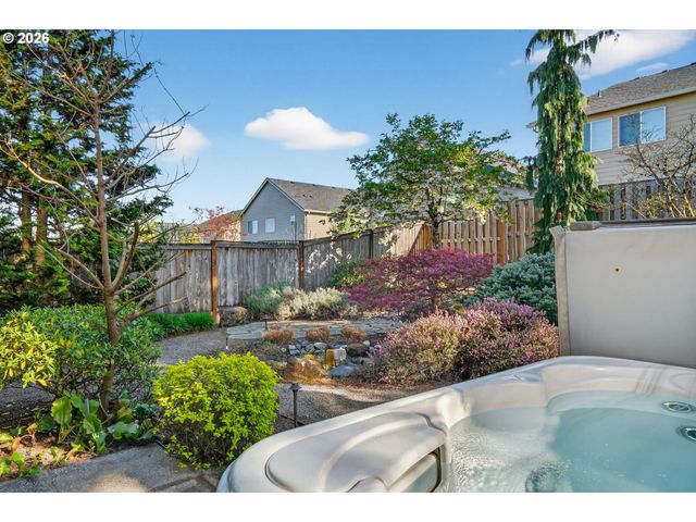 15940 Sw SNOWY OWL Ln, Beaverton, OR 97007