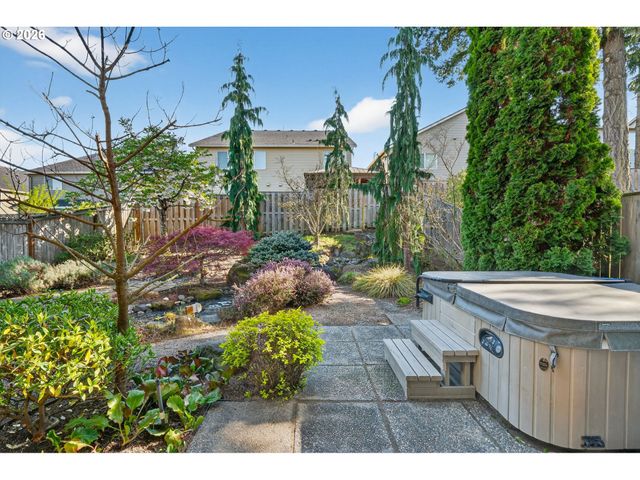 15940 Sw SNOWY OWL Ln, Beaverton, OR 97007