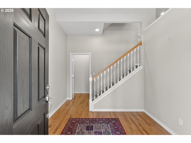 15940 Sw SNOWY OWL Ln, Beaverton, OR 97007