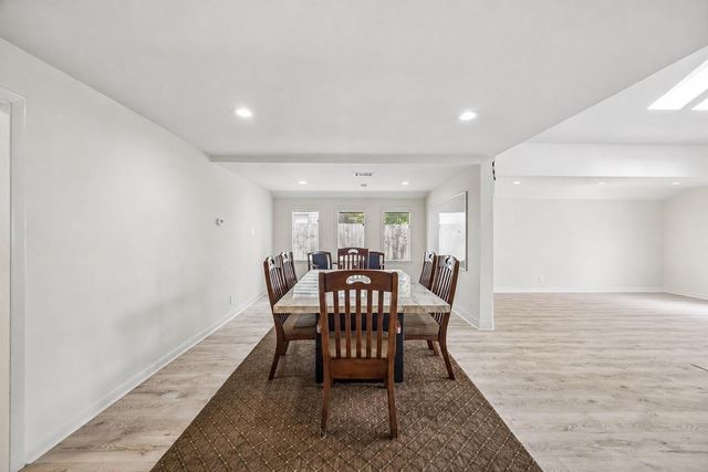 905 Harvard Street, Houston, TX 77008