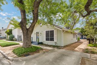 905 Harvard Street, Houston, TX 77008