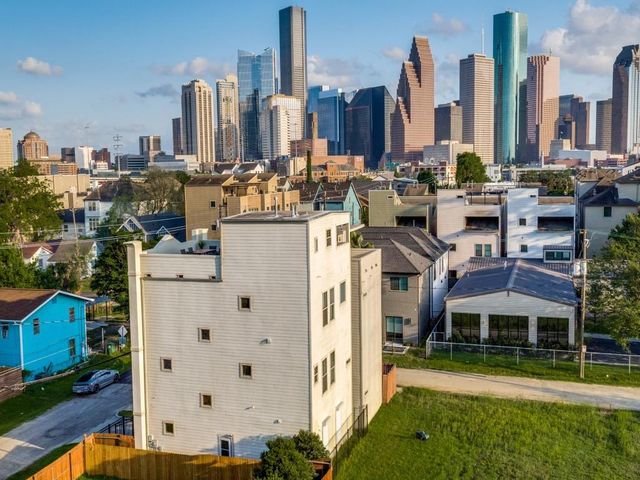 1509 Holly Street, Houston, TX 77007