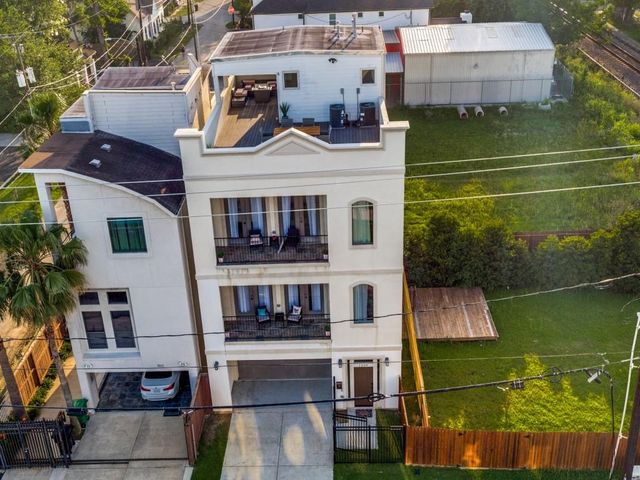 1509 Holly Street, Houston, TX 77007