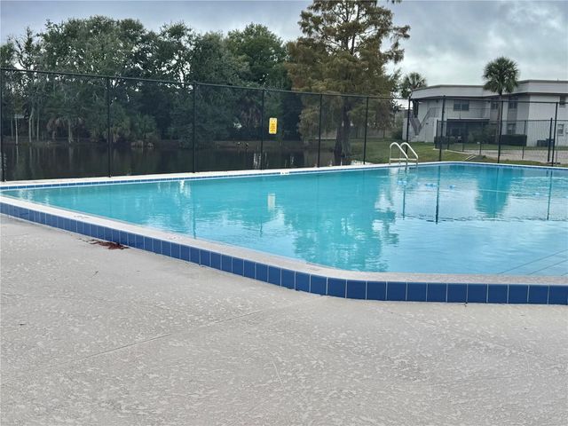 96 WINDTREE LANE 203, Winter Garden, FL 34787