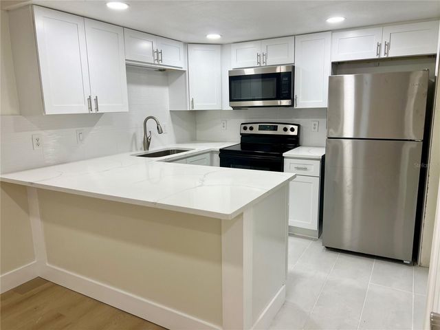 96 WINDTREE LANE 203, Winter Garden, FL 34787