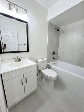 96 WINDTREE LANE 203, Winter Garden, FL 34787