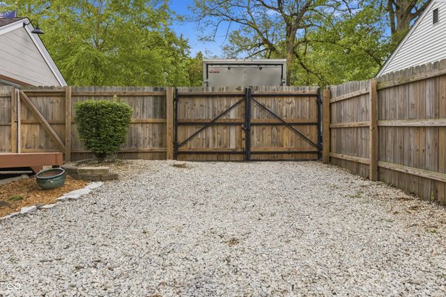 5236 Camden Street, Indianapolis, IN 46227