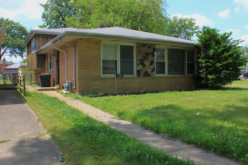 14310 Dante Avenue, Dolton, IL 60419