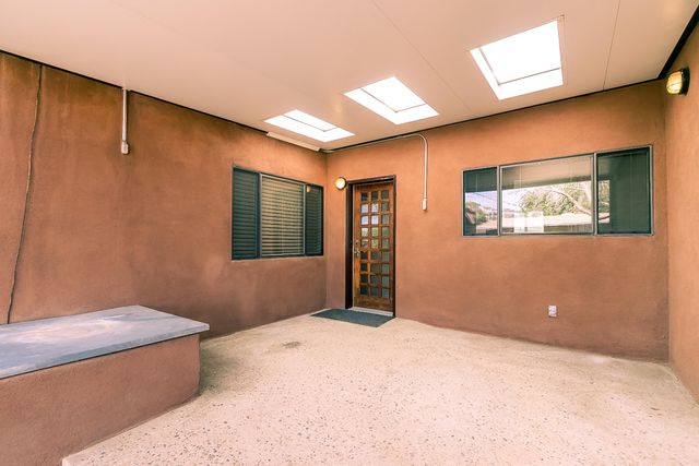 1857 Florida Street NE, Albuquerque, NM 87110