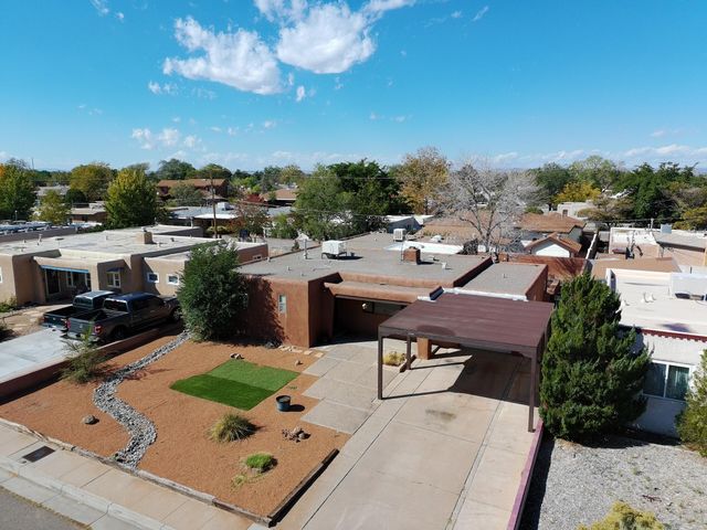 1857 Florida Street NE, Albuquerque, NM 87110