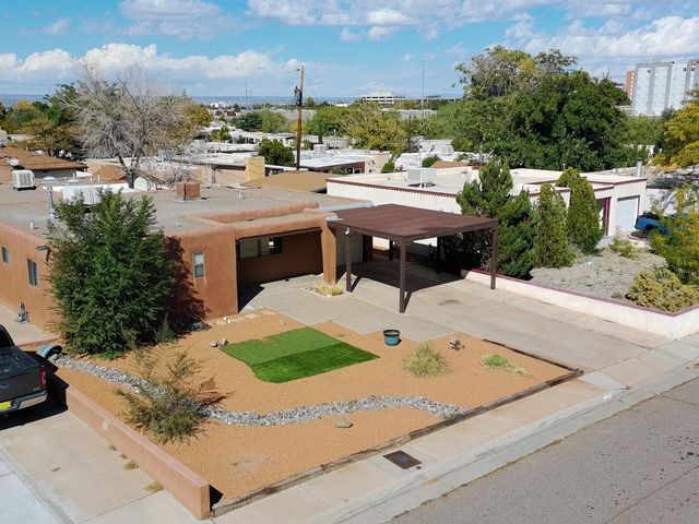 1857 Florida Street NE, Albuquerque, NM 87110