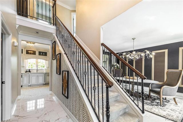 15710 Meadows Drive, Riverview, MI 48193