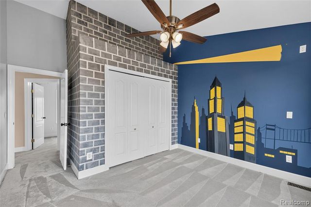 15710 Meadows Drive, Riverview, MI 48193