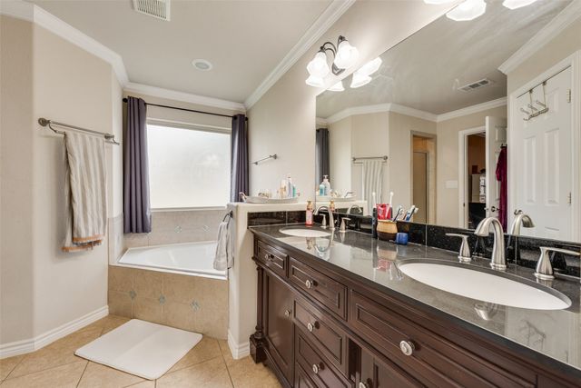 7622 W Shore Drive, The Colony, TX 75056