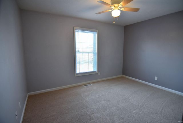 13800 Prairie Drive, Evansville, IN 47725