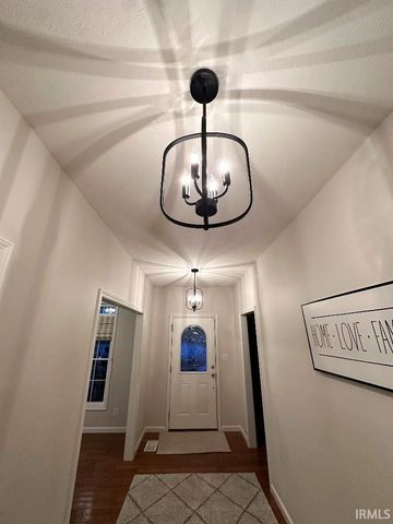 13800 Prairie Drive, Evansville, IN 47725