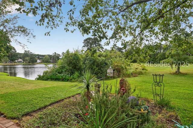 13 Gables Ln, Bluffton, SC 29910