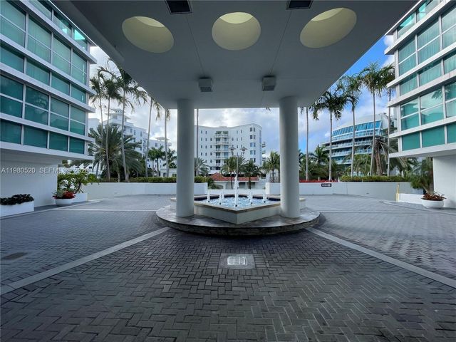 3131 NE 188th St 2-606, Aventura, FL 33180