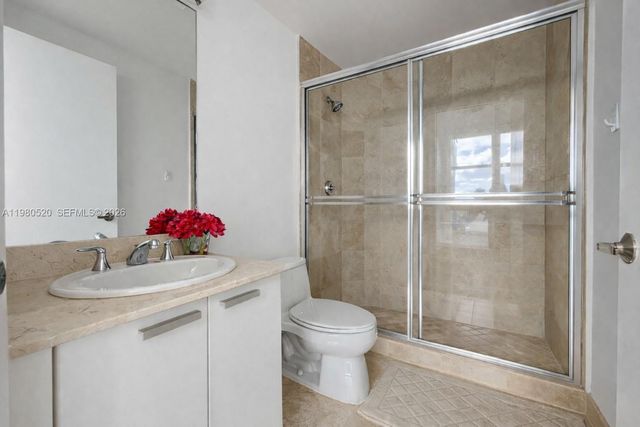 3131 NE 188th St 2-606, Aventura, FL 33180