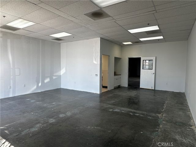 14976 Foothill 600, Fontana, CA 92335