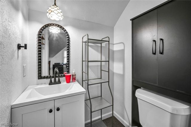 85 E 205th Street, Euclid, OH 44123