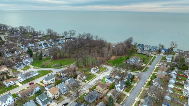 85 E 205th Street, Euclid, OH 44123